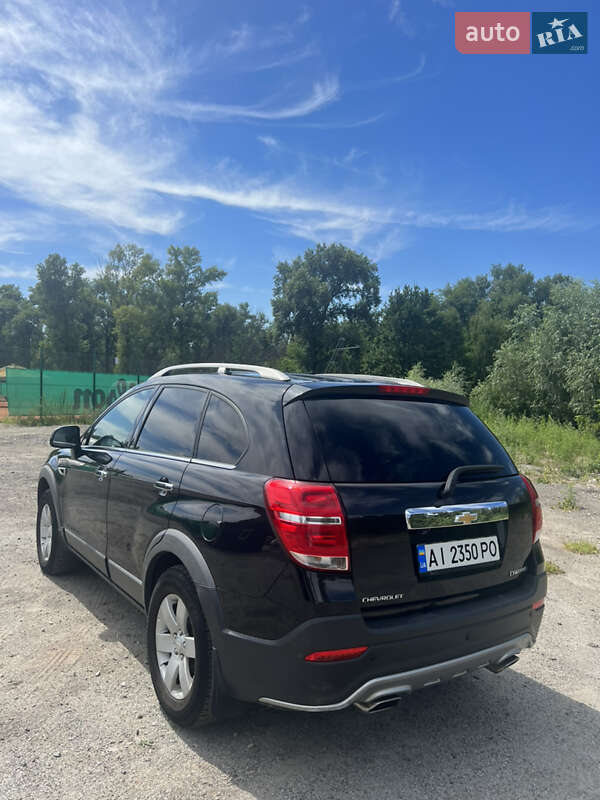 Позашляховик / Кросовер Chevrolet Captiva 2016 в Києві