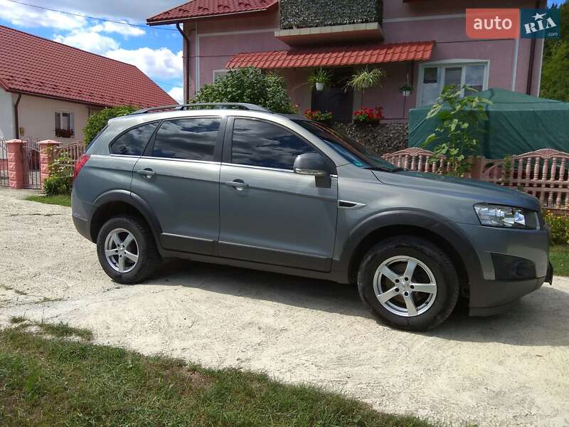 Внедорожник / Кроссовер Chevrolet Captiva 2011 в Ивано-Франковске