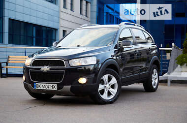 Позашляховик / Кросовер Chevrolet Captiva 2011 в Києві