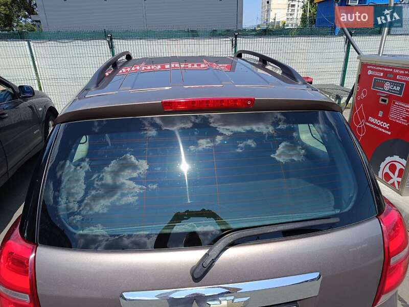 Внедорожник / Кроссовер Chevrolet Captiva 2015 в Киеве