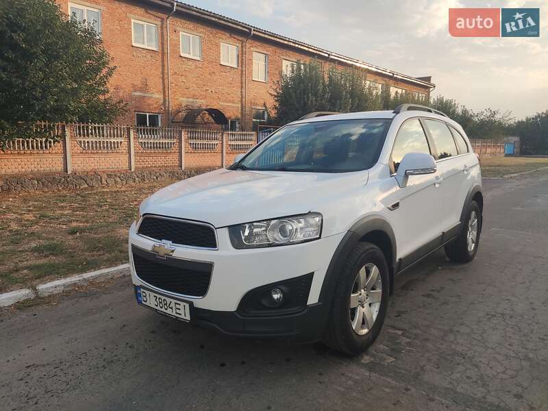 Внедорожник / Кроссовер Chevrolet Captiva 2013 в Полтаве