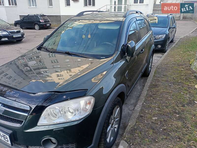 Позашляховик / Кросовер Chevrolet Captiva 2007 в Житомирі