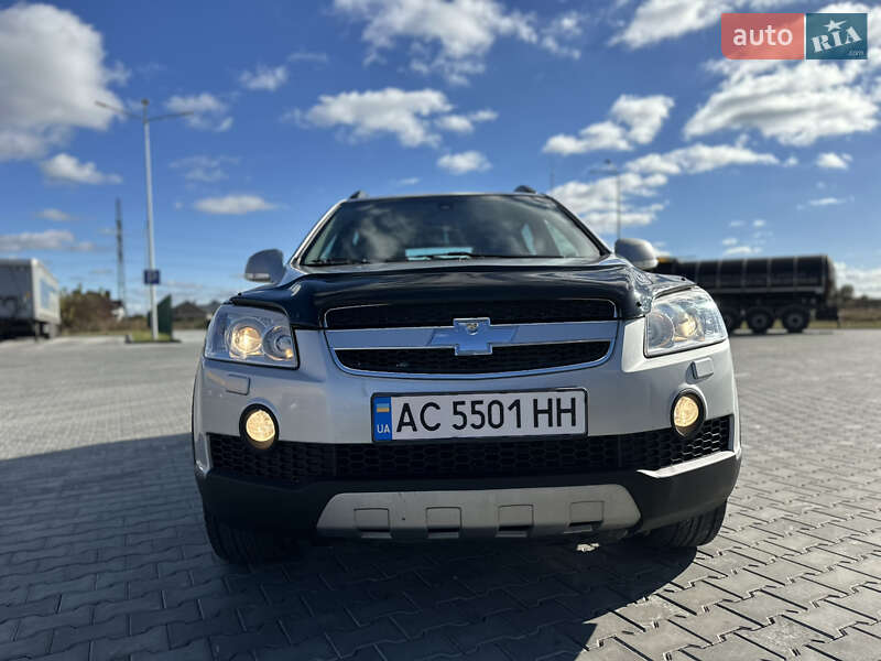Позашляховик / Кросовер Chevrolet Captiva 2006 в Луцьку