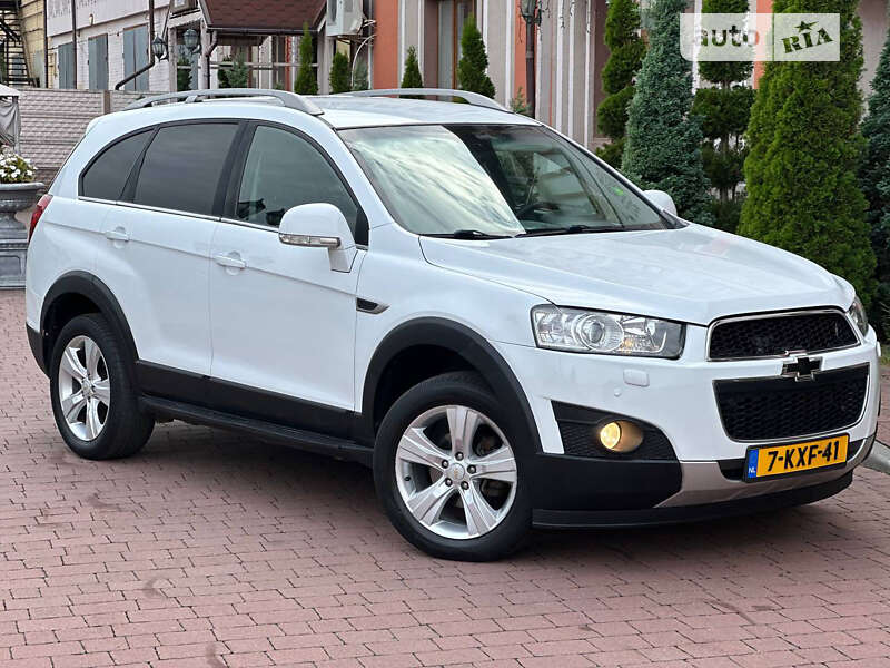 Внедорожник / Кроссовер Chevrolet Captiva 2013 в Стрые