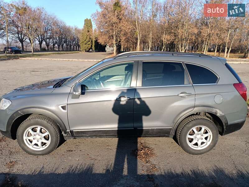 Позашляховик / Кросовер Chevrolet Captiva 2010 в Володимирі