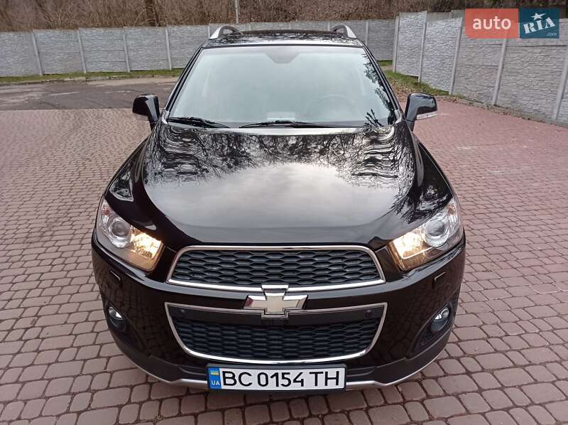 Позашляховик / Кросовер Chevrolet Captiva 2013 в Львові