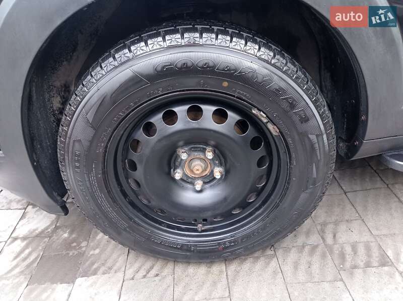 Позашляховик / Кросовер Chevrolet Captiva 2013 в Львові