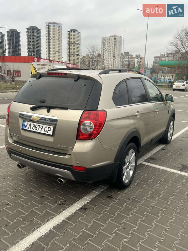 Внедорожник / Кроссовер Chevrolet Captiva 2007 в Киеве