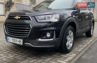 Позашляховик / Кросовер Chevrolet Captiva 2016 в Києві