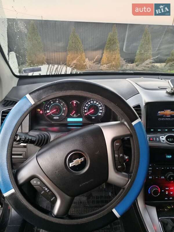 Позашляховик / Кросовер Chevrolet Captiva 2012 в Чернівцях