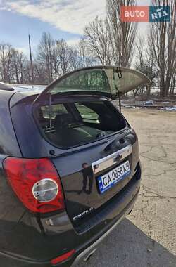 Внедорожник / Кроссовер Chevrolet Captiva 2009 в Умани