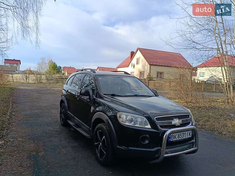 Внедорожник / Кроссовер Chevrolet Captiva 2008 в 