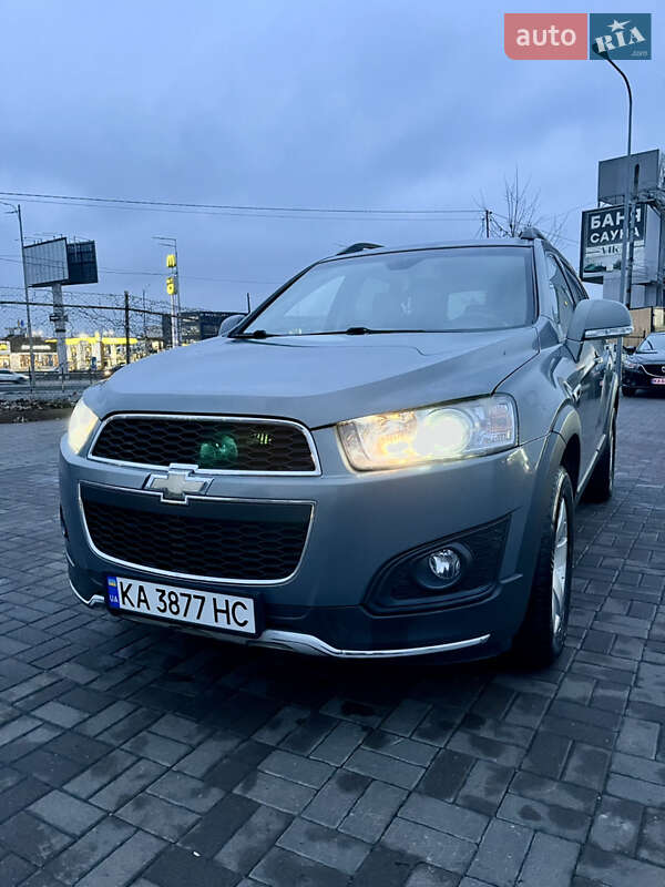 Внедорожник / Кроссовер Chevrolet Captiva 2013 в Киеве