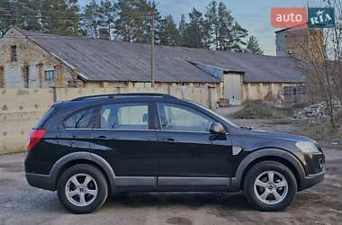 Позашляховик / Кросовер Chevrolet Captiva 2010 в Радивиліві