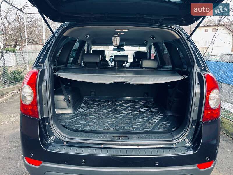 Внедорожник / Кроссовер Chevrolet Captiva 2010 в Иршаве фото 6 Внедорожник / Кроссовер Chevrolet Captiva 2010 в Иршаве