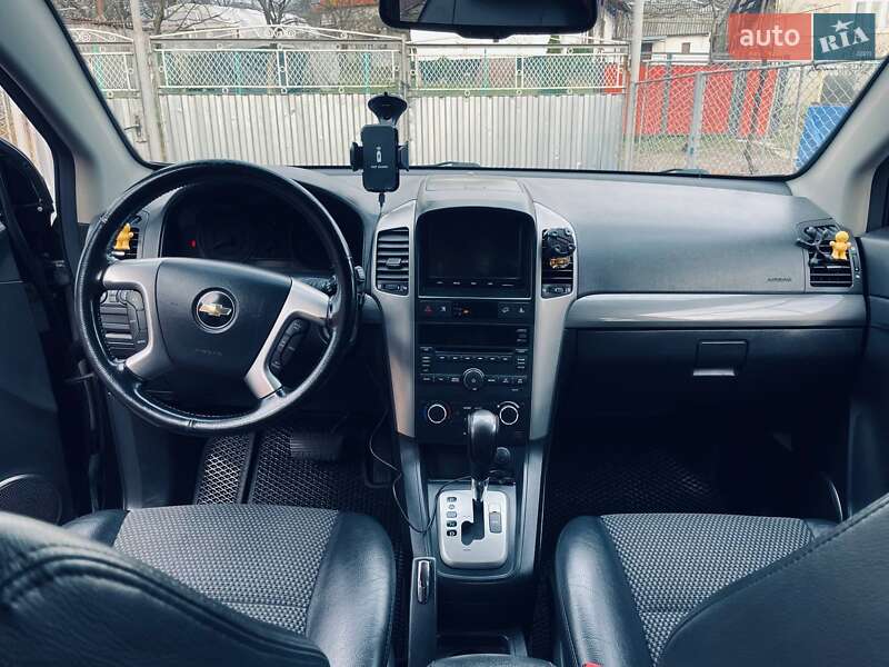 Внедорожник / Кроссовер Chevrolet Captiva 2010 в Иршаве фото 7 Внедорожник / Кроссовер Chevrolet Captiva 2010 в Иршаве