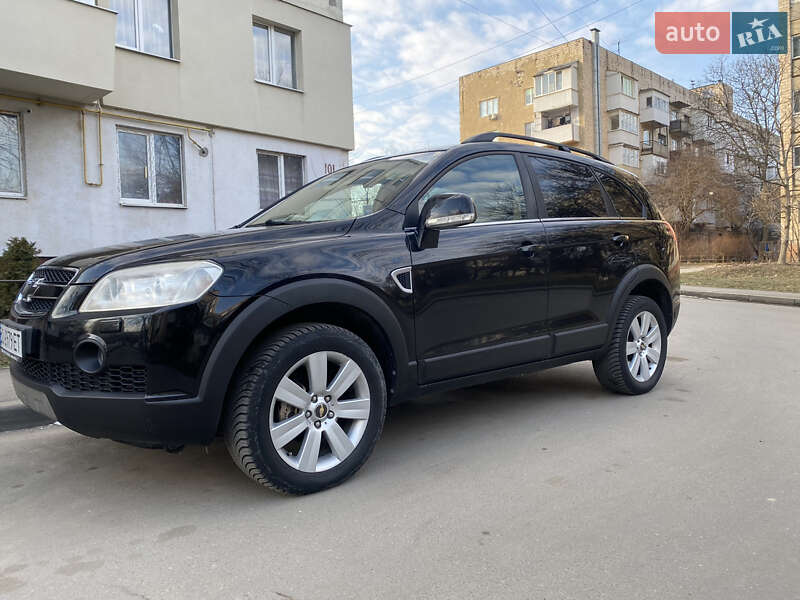 Позашляховик / Кросовер Chevrolet Captiva 2007 в Чернівцях