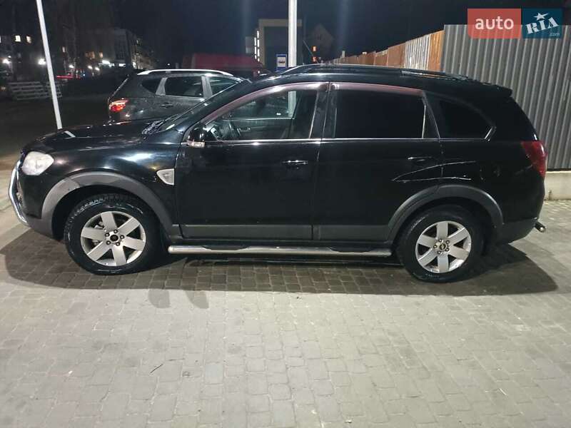Позашляховик / Кросовер Chevrolet Captiva 2008 в Винниках