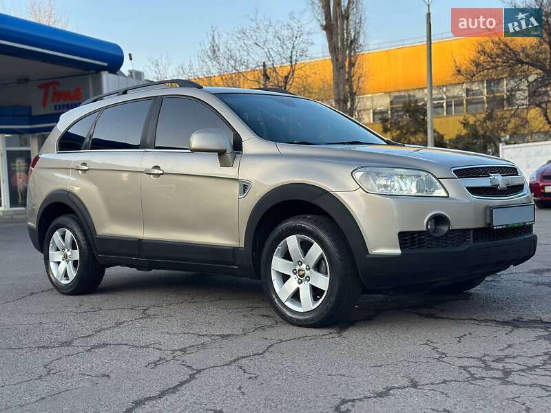 Позашляховик / Кросовер Chevrolet Captiva 2007 в Одесі