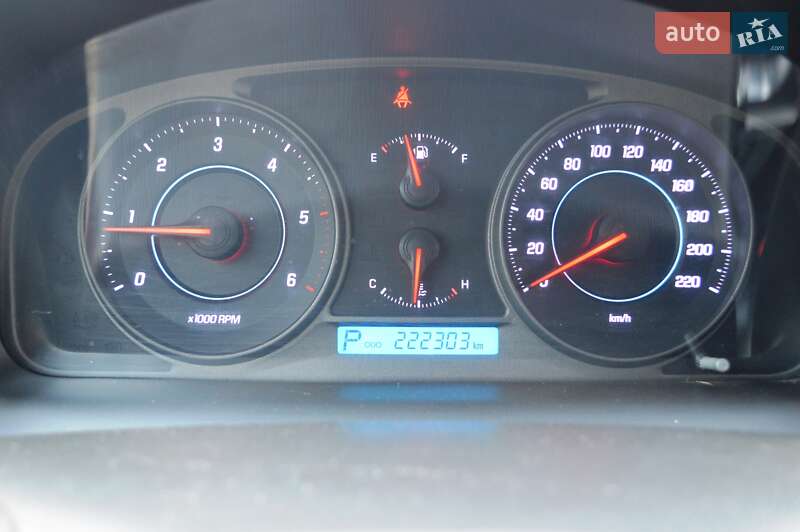 Внедорожник / Кроссовер Chevrolet Captiva 2012 в Одессе