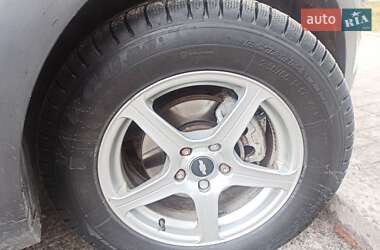 Позашляховик / Кросовер Chevrolet Captiva 2011 в 