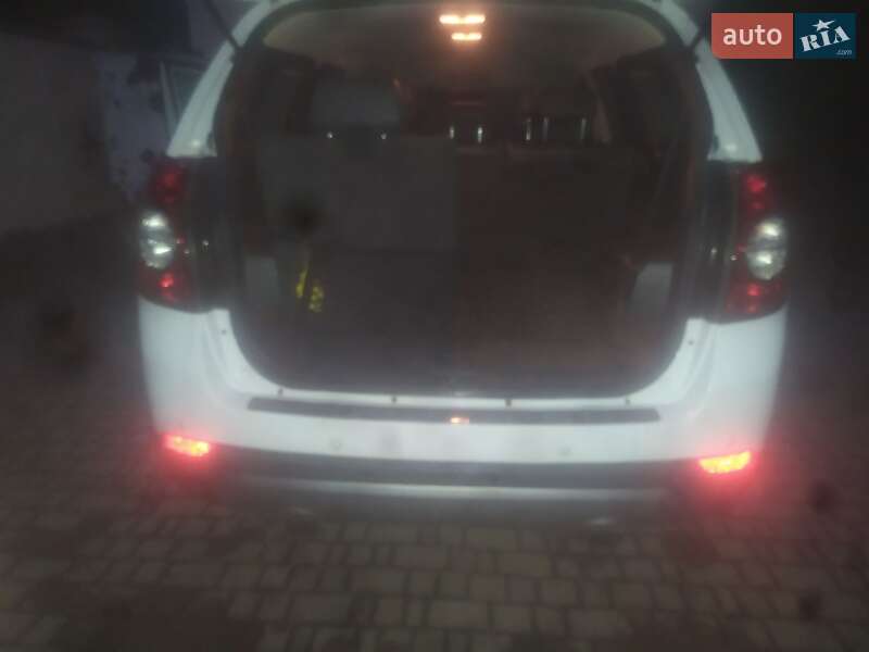 Внедорожник / Кроссовер Chevrolet Captiva 2010 в Луцке