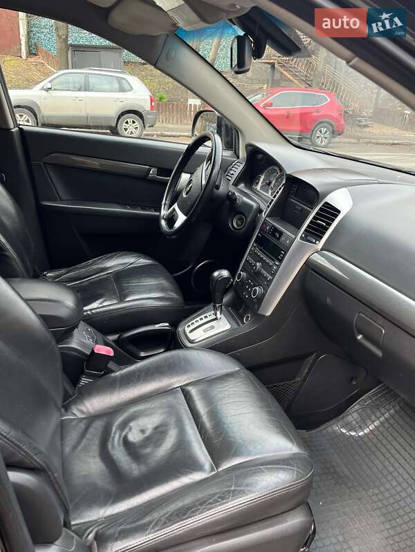 Внедорожник / Кроссовер Chevrolet Captiva 2008 в Киеве