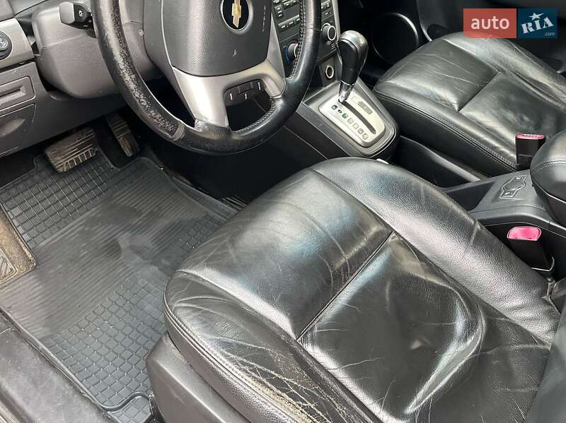Внедорожник / Кроссовер Chevrolet Captiva 2008 в Киеве