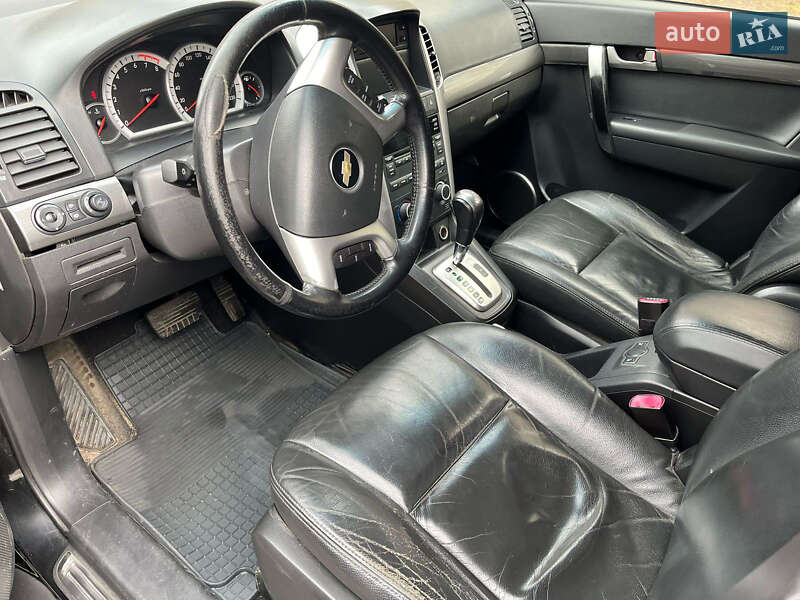 Внедорожник / Кроссовер Chevrolet Captiva 2008 в Киеве