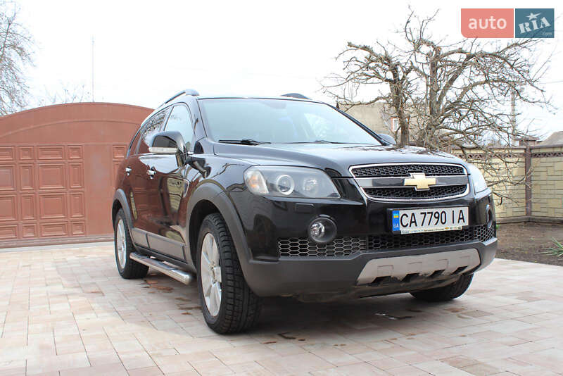 Позашляховик / Кросовер Chevrolet Captiva 2008 в Христинівці