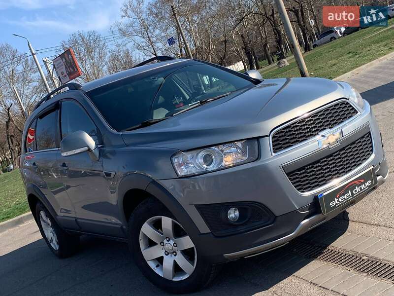 Внедорожник / Кроссовер Chevrolet Captiva 2013 в 