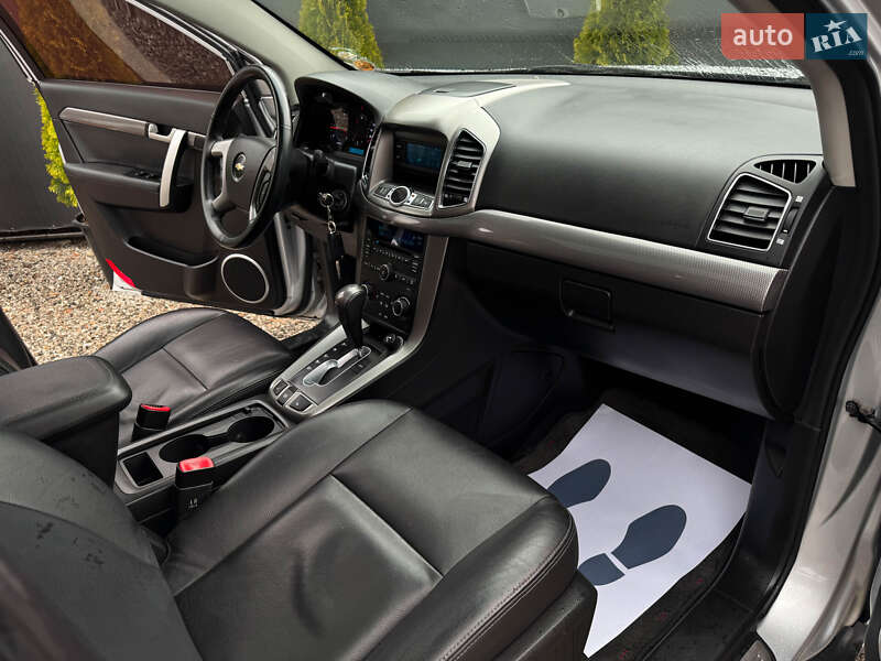 Внедорожник / Кроссовер Chevrolet Captiva 2012 в Одессе