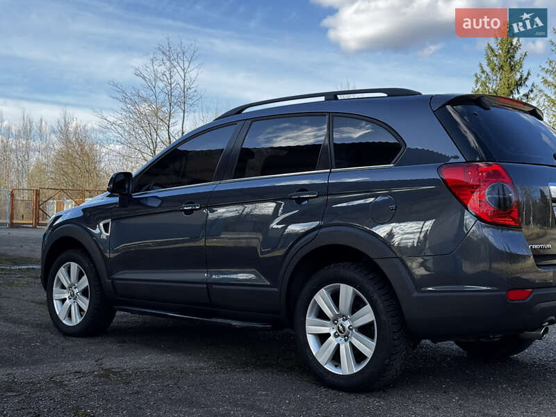 Внедорожник / Кроссовер Chevrolet Captiva 2008 в Ивано-Франковске