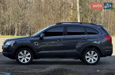 Внедорожник / Кроссовер Chevrolet Captiva 2008 в 