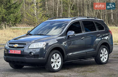 Внедорожник / Кроссовер Chevrolet Captiva 2008 в 