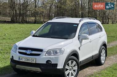 Позашляховик / Кросовер Chevrolet Captiva 2009 в 
