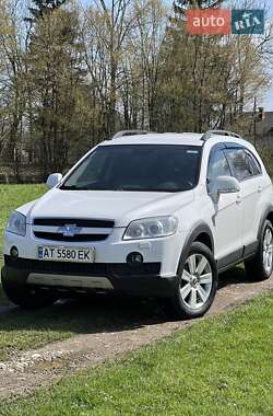 Позашляховик / Кросовер Chevrolet Captiva 2009 в 