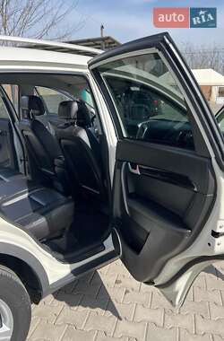 Внедорожник / Кроссовер Chevrolet Captiva 2011 в 