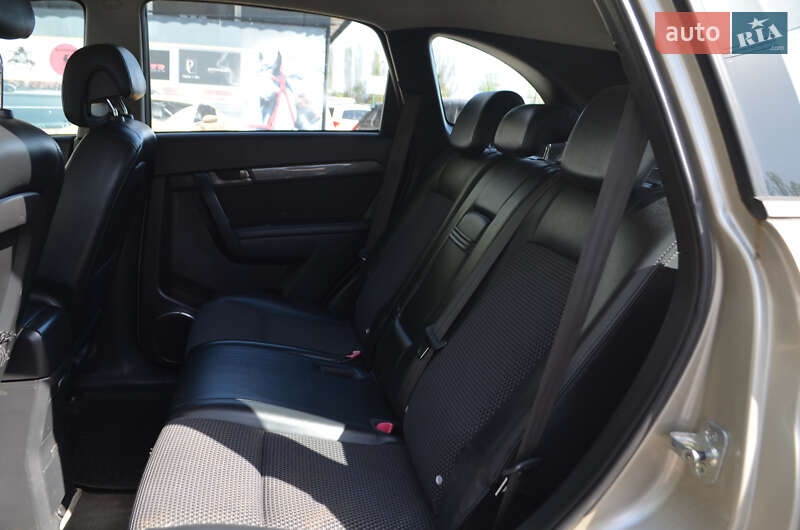 Внедорожник / Кроссовер Chevrolet Captiva 2008 в Киеве