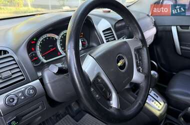 Позашляховик / Кросовер Chevrolet Captiva 2008 в 