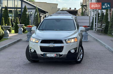 Позашляховик / Кросовер Chevrolet Captiva 2011 в 