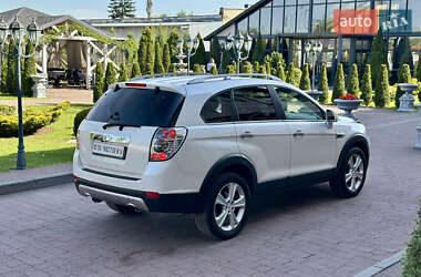 Позашляховик / Кросовер Chevrolet Captiva 2011 в 