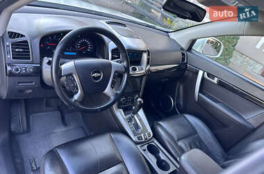 Позашляховик / Кросовер Chevrolet Captiva 2011 в 