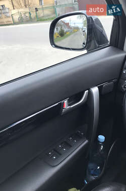 Внедорожник / Кроссовер Chevrolet Captiva 2012 в 