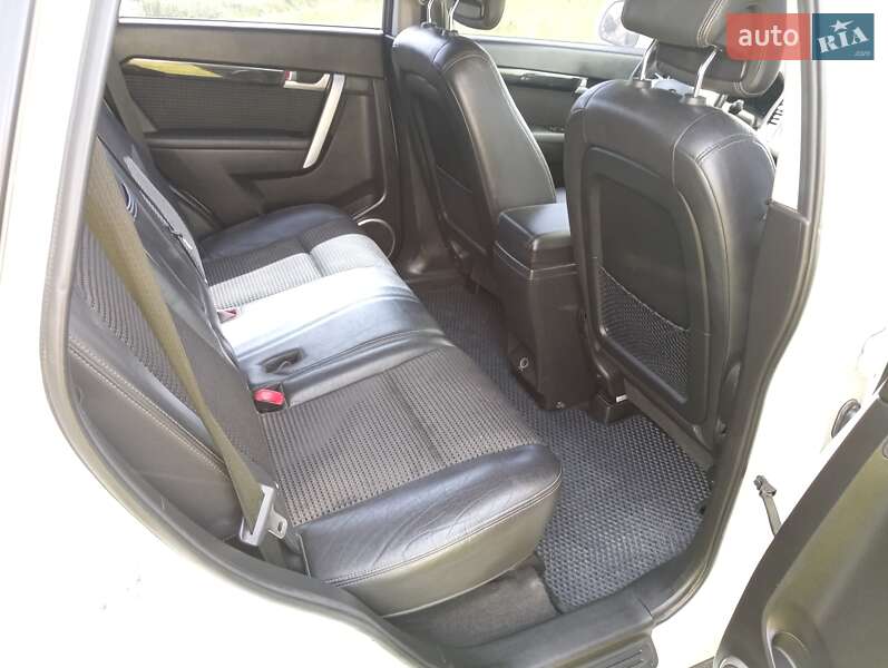 Позашляховик / Кросовер Chevrolet Captiva 2012 в Бару фото 12 Позашляховик / Кросовер Chevrolet Captiva 2012 в Бару