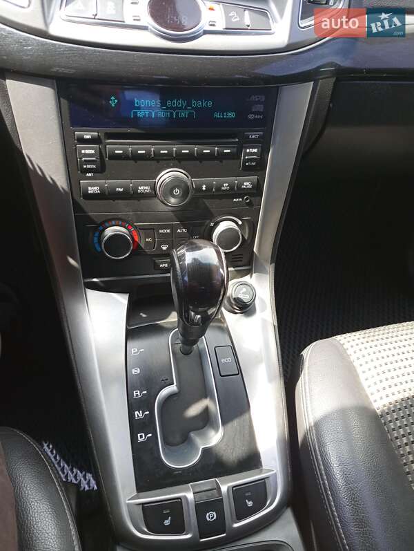 Позашляховик / Кросовер Chevrolet Captiva 2012 в Бару фото 23 Позашляховик / Кросовер Chevrolet Captiva 2012 в Бару