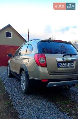 Внедорожник / Кроссовер Chevrolet Captiva 2007 в 