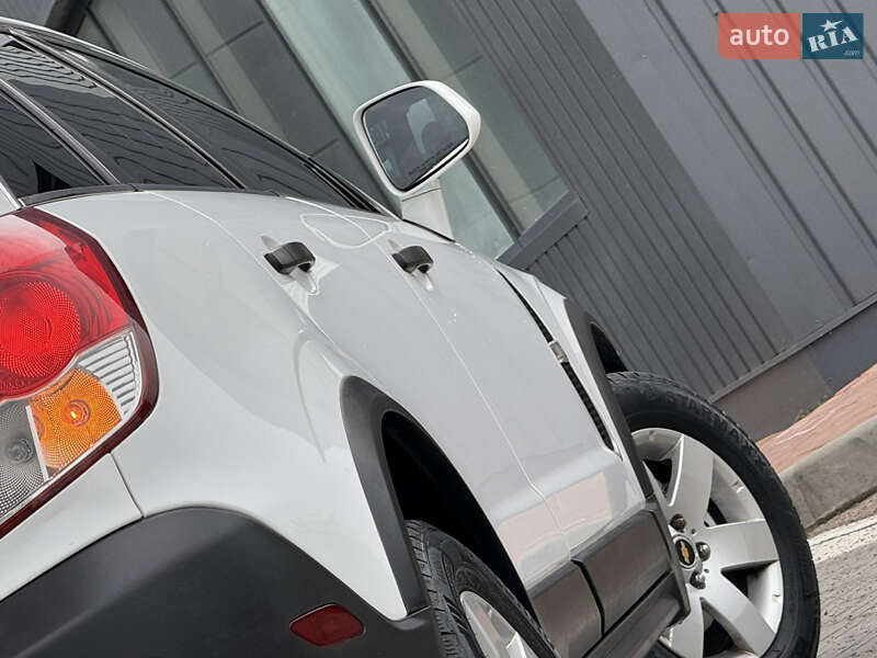 Позашляховик / Кросовер Chevrolet Captiva 2011 в Дрогобичі