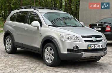 Внедорожник / Кроссовер Chevrolet Captiva 2007 в 