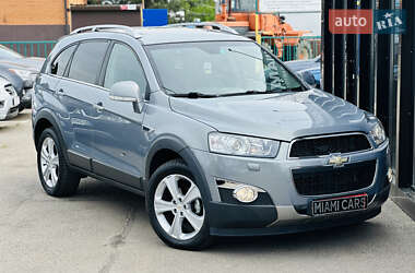 Позашляховик / Кросовер Chevrolet Captiva 2011 в Харкові